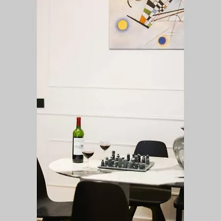 Amazing 10bed In The Heart Of Le Marais And Suprises... Apartment